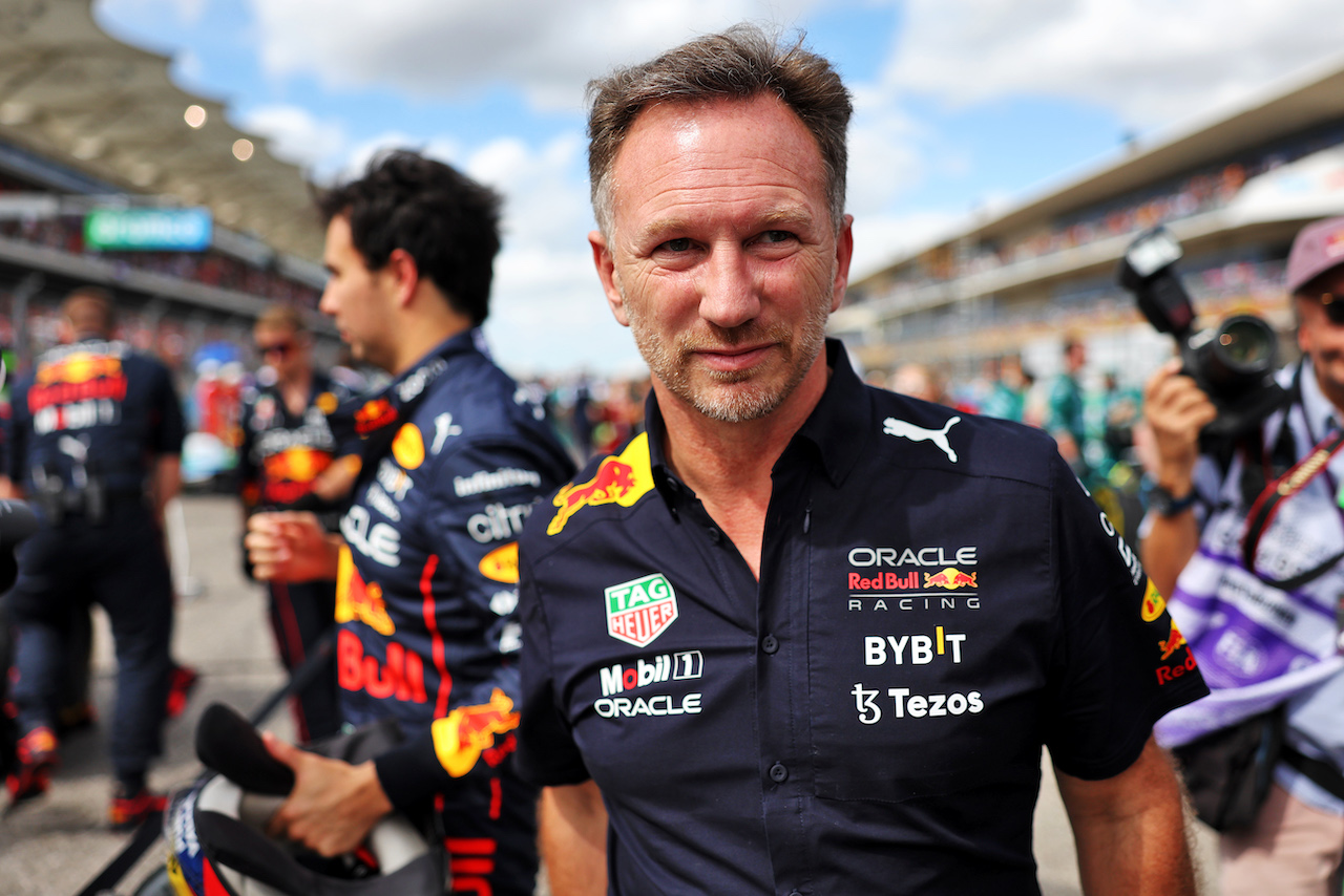 GP STATI UNITI, Christian Horner (GBR) Red Bull Racing Team Principal on the grid.
23.10.2022. Formula 1 World Championship, Rd 19, United States Grand Prix, Austin, Texas, USA, Gara Day.
- www.xpbimages.com, EMail: requests@xpbimages.com © Copyright: Bearne / XPB Images