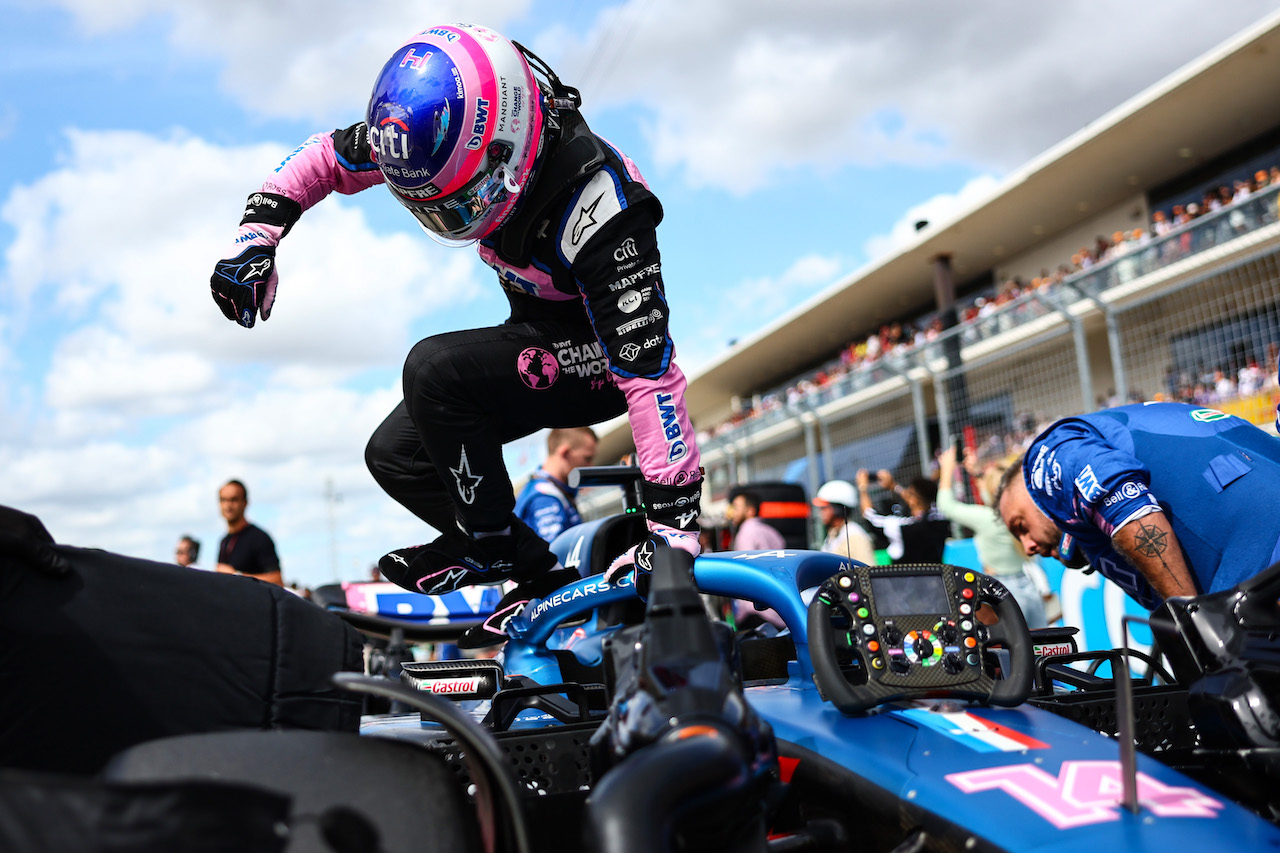 GP STATI UNITI, Fernando Alonso (ESP), Alpine F1 Team 
23.10.2022. Formula 1 World Championship, Rd 19, United States Grand Prix, Austin, Texas, USA, Gara Day.
- www.xpbimages.com, EMail: requests@xpbimages.com ¬© Copyright: Charniaux / XPB Images