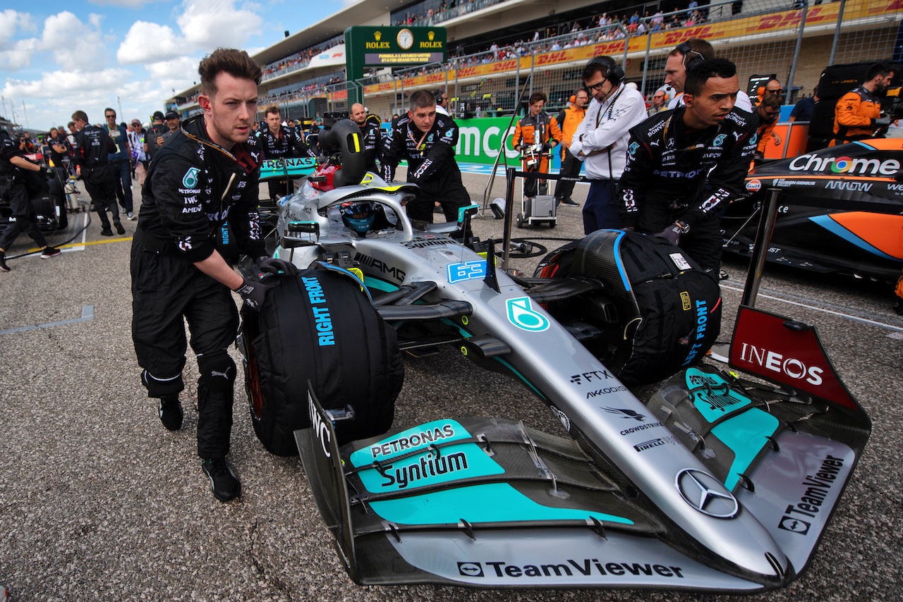 GP STATI UNITI, George Russell (GBR) Mercedes AMG F1 W13 on the grid.
23.10.2022. Formula 1 World Championship, Rd 19, United States Grand Prix, Austin, Texas, USA, Gara Day.
- www.xpbimages.com, EMail: requests@xpbimages.com © Copyright: Price / XPB Images