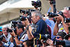 GP STATI UNITI, Mark Thompson (GBR) Photographer for Red Bull Racing.
23.10.2022. Formula 1 World Championship, Rd 19, United States Grand Prix, Austin, Texas, USA, Gara Day.
- www.xpbimages.com, EMail: requests@xpbimages.com © Copyright: Price / XPB Images