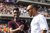 GP STATI UNITI, Lewis Hamilton (GBR) Mercedes AMG F1 with Lawrence Barretto (GBR) Formula 1 Senior Writer Editor on the drivers parade.
23.10.2022. Formula 1 World Championship, Rd 19, United States Grand Prix, Austin, Texas, USA, Gara Day.
- www.xpbimages.com, EMail: requests@xpbimages.com © Copyright: Bearne / XPB Images