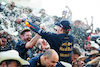 GP STATI UNITI, Max Verstappen (NLD) Red Bull Racing celebrates winning the Constructors' World Championship with the team.
23.10.2022. Formula 1 World Championship, Rd 19, United States Grand Prix, Austin, Texas, USA, Gara Day.
- www.xpbimages.com, EMail: requests@xpbimages.com © Copyright: Price / XPB Images