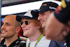 GP STATI UNITI, Ed Sheeran (GBR) with Max Verstappen (NLD) Red Bull Racing e Gianpiero Lambiase (ITA) Red Bull Racing Engineer.
23.10.2022. Formula 1 World Championship, Rd 19, United States Grand Prix, Austin, Texas, USA, Gara Day.
- www.xpbimages.com, EMail: requests@xpbimages.com © Copyright: Price / XPB Images