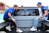 GP STATI UNITI, (L to R): Kevin Magnussen (DEN) Haas F1 Team e team mate Mick Schumacher (GER) Haas F1 Team on the drivers parade.
23.10.2022. Formula 1 World Championship, Rd 19, United States Grand Prix, Austin, Texas, USA, Gara Day.
- www.xpbimages.com, EMail: requests@xpbimages.com © Copyright: Batchelor / XPB Images