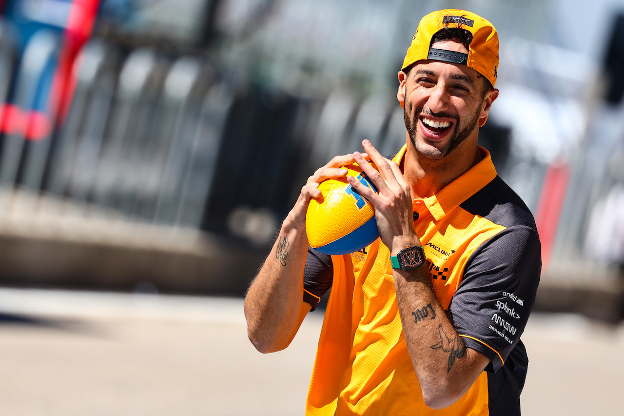 GP STATI UNITI, Daniel Ricciardo (AUS), McLaren F1 Team 
20.10.2022. Formula 1 World Championship, Rd 19, United States Grand Prix, Austin, Texas, USA, Preparation Day.
- www.xpbimages.com, EMail: requests@xpbimages.com ¬© Copyright: Charniaux / XPB Images