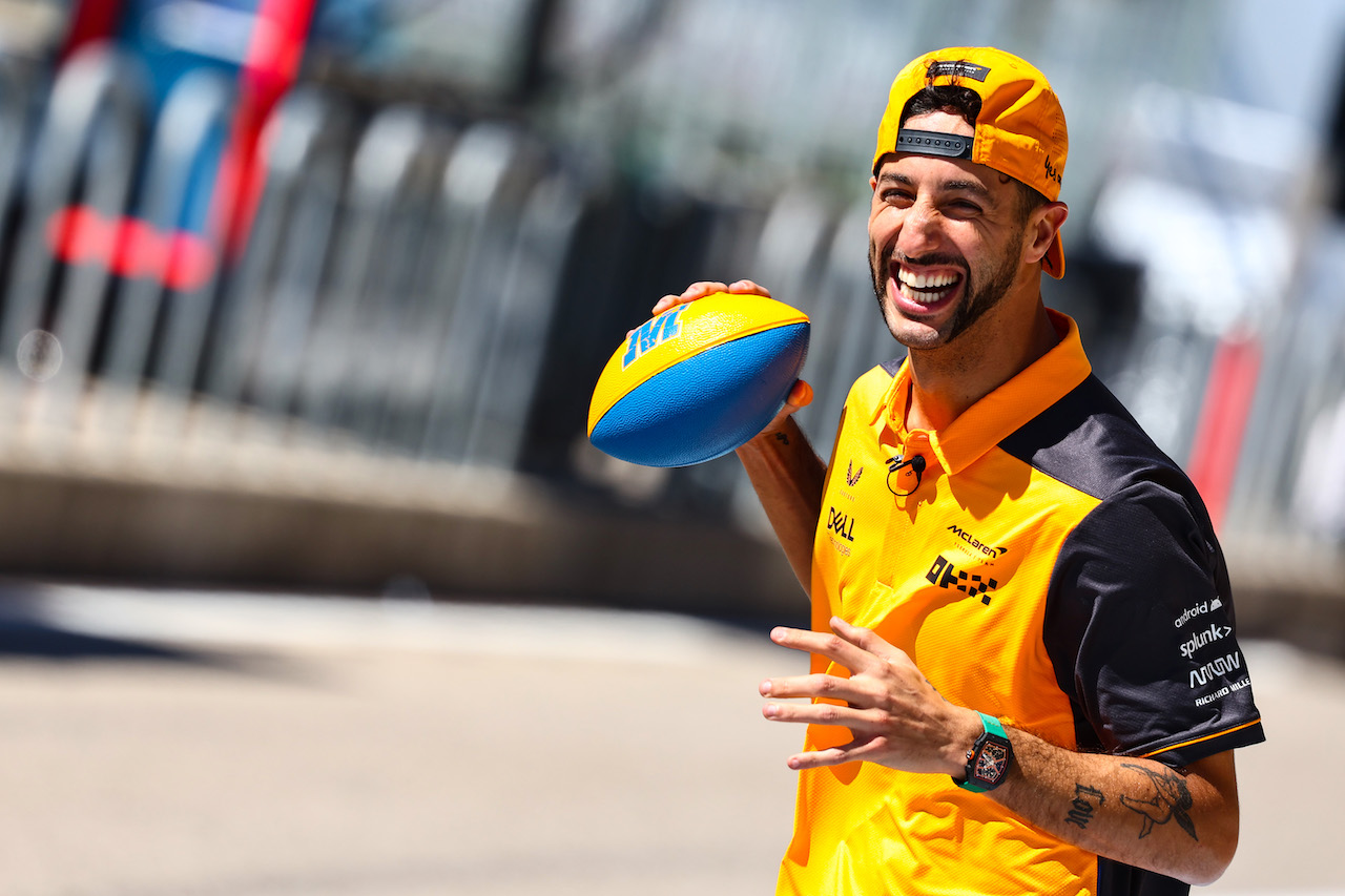 GP STATI UNITI, Daniel Ricciardo (AUS), McLaren F1 Team 
20.10.2022. Formula 1 World Championship, Rd 19, United States Grand Prix, Austin, Texas, USA, Preparation Day.
- www.xpbimages.com, EMail: requests@xpbimages.com ¬© Copyright: Charniaux / XPB Images