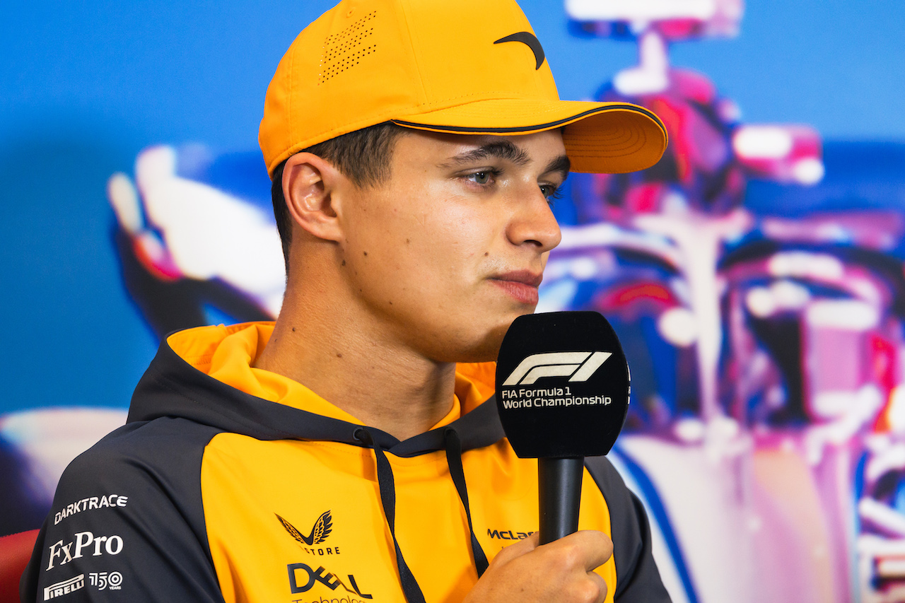 GP STATI UNITI, Lando Norris (GBR) McLaren in the FIA Press Conference.
20.10.2022. Formula 1 World Championship, Rd 19, United States Grand Prix, Austin, Texas, USA, Preparation Day.
- www.xpbimages.com, EMail: requests@xpbimages.com © Copyright: Bearne / XPB Images