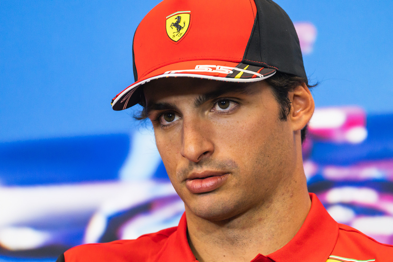 GP STATI UNITI, Carlos Sainz Jr (ESP) Ferrari in the FIA Press Conference.
20.10.2022. Formula 1 World Championship, Rd 19, United States Grand Prix, Austin, Texas, USA, Preparation Day.
- www.xpbimages.com, EMail: requests@xpbimages.com © Copyright: Bearne / XPB Images