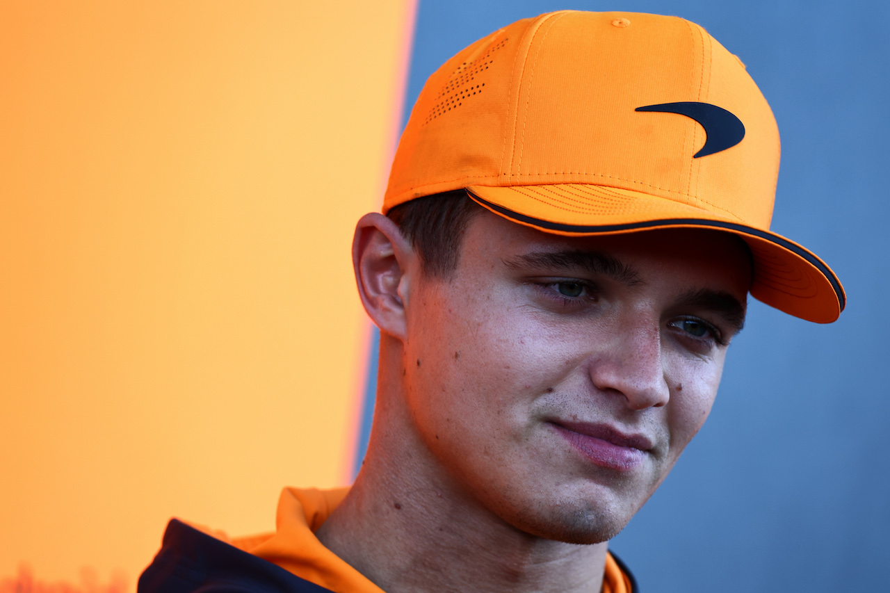 GP STATI UNITI, Lando Norris (GBR) McLaren.
20.10.2022. Formula 1 World Championship, Rd 19, United States Grand Prix, Austin, Texas, USA, Preparation Day.
- www.xpbimages.com, EMail: requests@xpbimages.com © Copyright: Batchelor / XPB Images