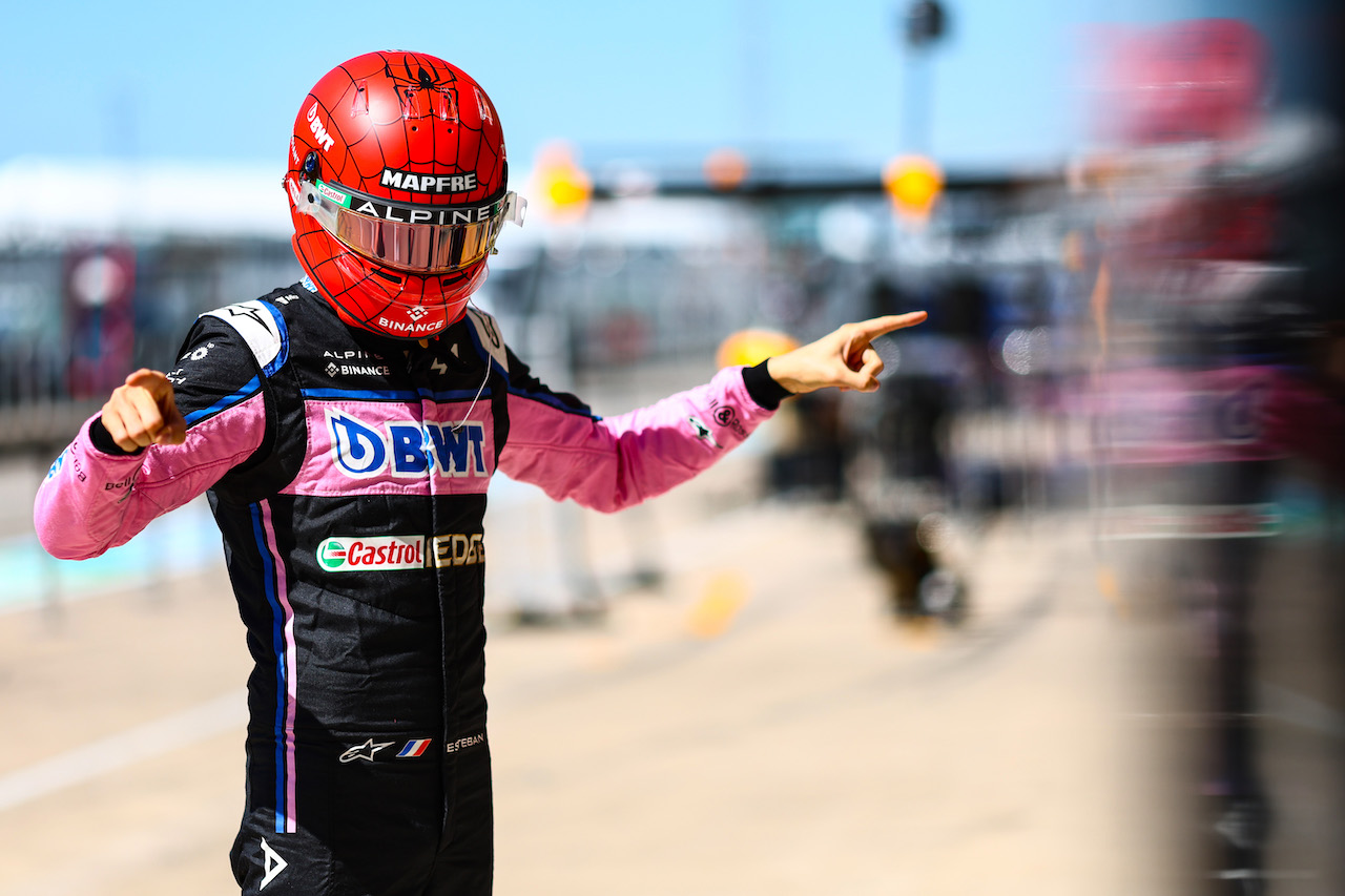 GP STATI UNITI, Esteban Ocon (FRA), Alpine F1 Team 
20.10.2022. Formula 1 World Championship, Rd 19, United States Grand Prix, Austin, Texas, USA, Preparation Day.
- www.xpbimages.com, EMail: requests@xpbimages.com © Copyright: Charniaux / XPB Images