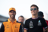 GP STATI UNITI, (L to R): Daniel Ricciardo (AUS) McLaren e George Russell (GBR) Mercedes AMG F1.
20.10.2022. Formula 1 World Championship, Rd 19, United States Grand Prix, Austin, Texas, USA, Preparation Day.
- www.xpbimages.com, EMail: requests@xpbimages.com © Copyright: Price / XPB Images