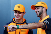 GP STATI UNITI, (L to R): Lando Norris (GBR) McLaren e team mate Daniel Ricciardo (AUS) McLaren.
20.10.2022. Formula 1 World Championship, Rd 19, United States Grand Prix, Austin, Texas, USA, Preparation Day.
 - www.xpbimages.com, EMail: requests@xpbimages.com © Copyright: Coates / XPB Images