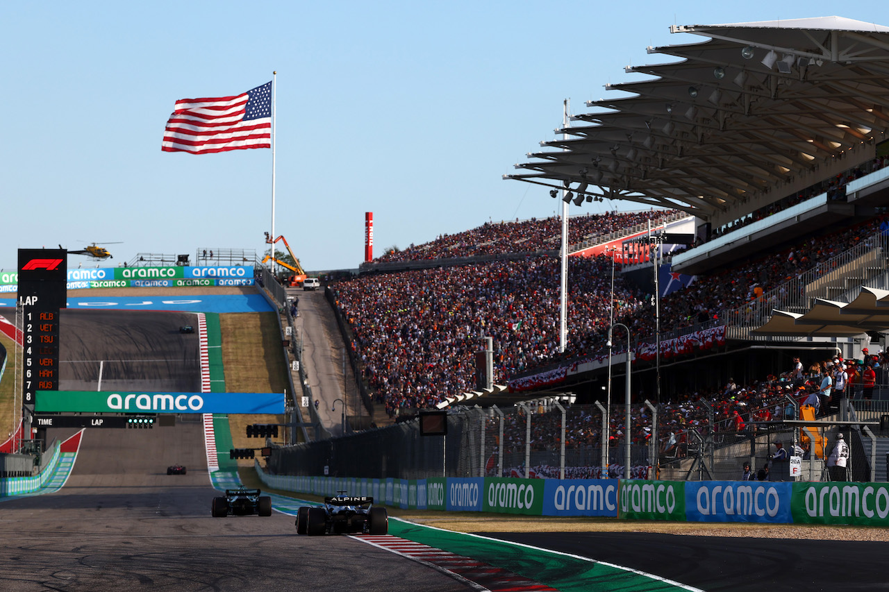 GP STATI UNITI, Fernando Alonso (ESP), Alpine F1 Team 
22.10.2022. Formula 1 World Championship, Rd 19, United States Grand Prix, Austin, Texas, USA, Qualifiche Day.
- www.xpbimages.com, EMail: requests@xpbimages.com ¬© Copyright: Charniaux / XPB Images