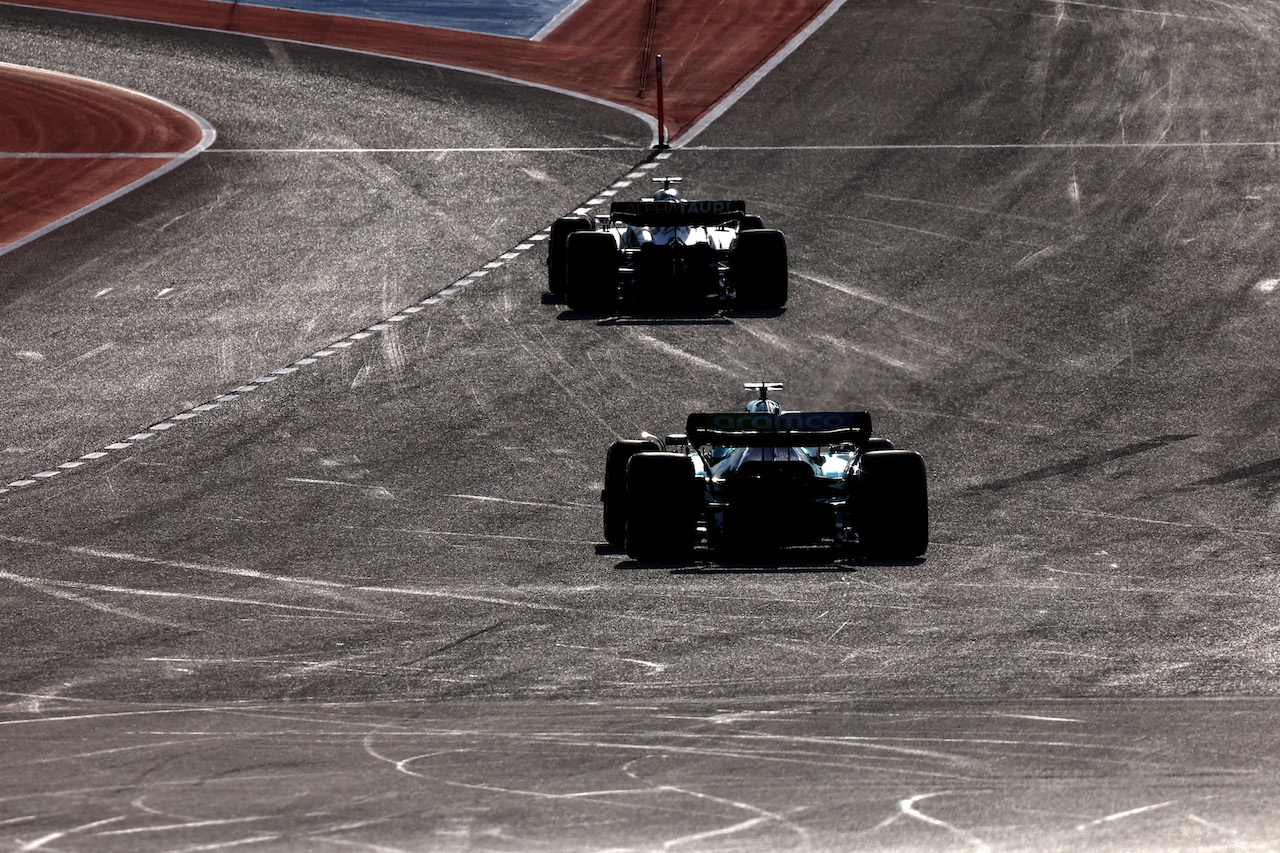GP STATI UNITI, Lance Stroll (CDN), Aston Martin F1 Team 
22.10.2022. Formula 1 World Championship, Rd 19, United States Grand Prix, Austin, Texas, USA, Qualifiche Day.
- www.xpbimages.com, EMail: requests@xpbimages.com ¬© Copyright: Charniaux / XPB Images