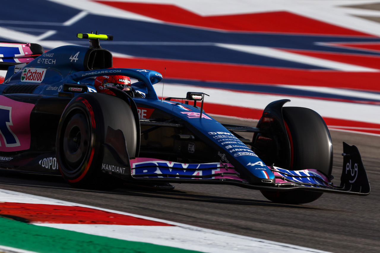 GP STATI UNITI, Esteban Ocon (FRA), Alpine F1 Team 
22.10.2022. Formula 1 World Championship, Rd 19, United States Grand Prix, Austin, Texas, USA, Qualifiche Day.
- www.xpbimages.com, EMail: requests@xpbimages.com ¬© Copyright: Charniaux / XPB Images