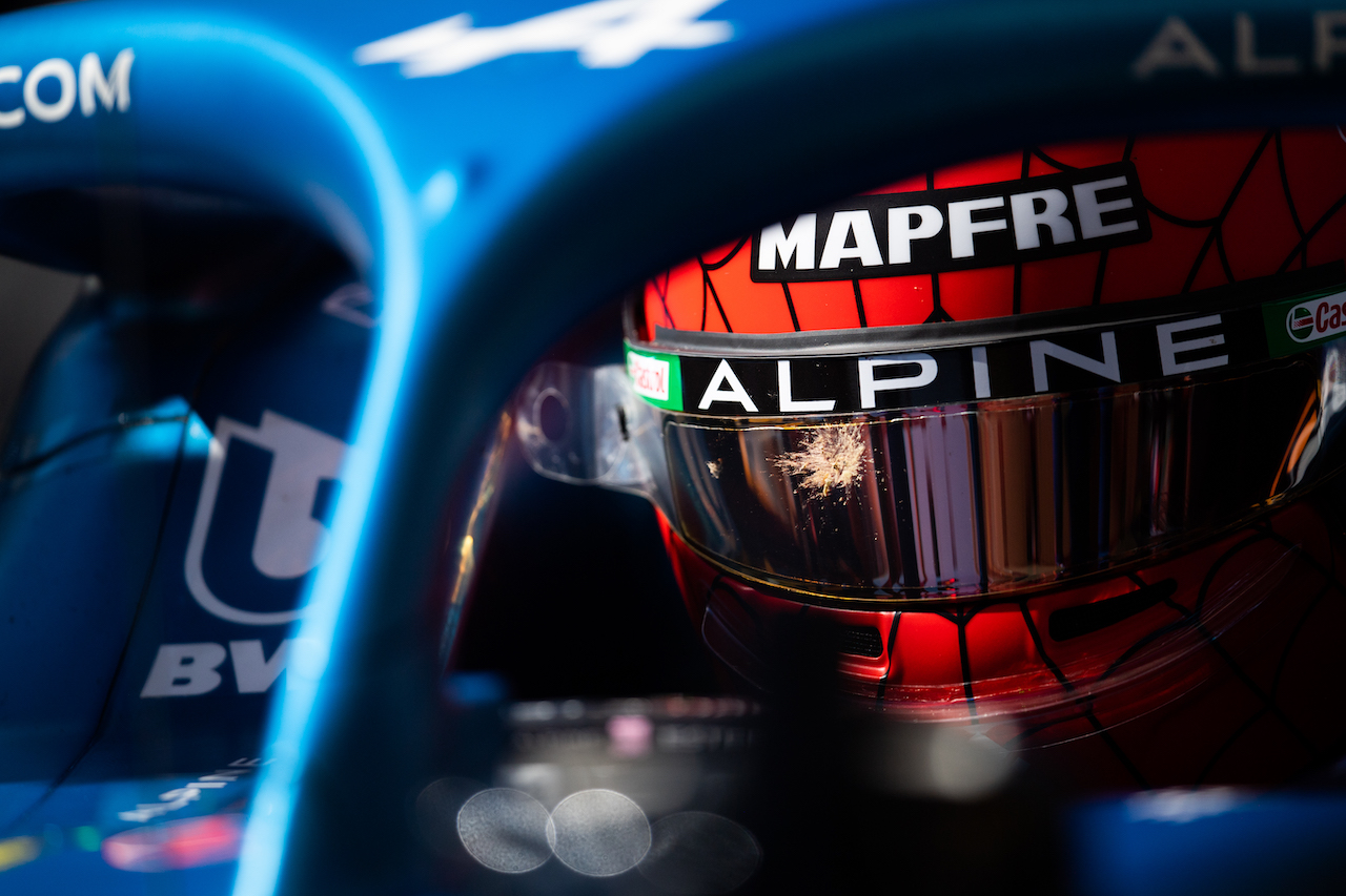 GP STATI UNITI, Esteban Ocon (FRA) Alpine F1 Team A522.
22.10.2022. Formula 1 World Championship, Rd 19, United States Grand Prix, Austin, Texas, USA, Qualifiche Day.
- www.xpbimages.com, EMail: requests@xpbimages.com © Copyright: Price / XPB Images