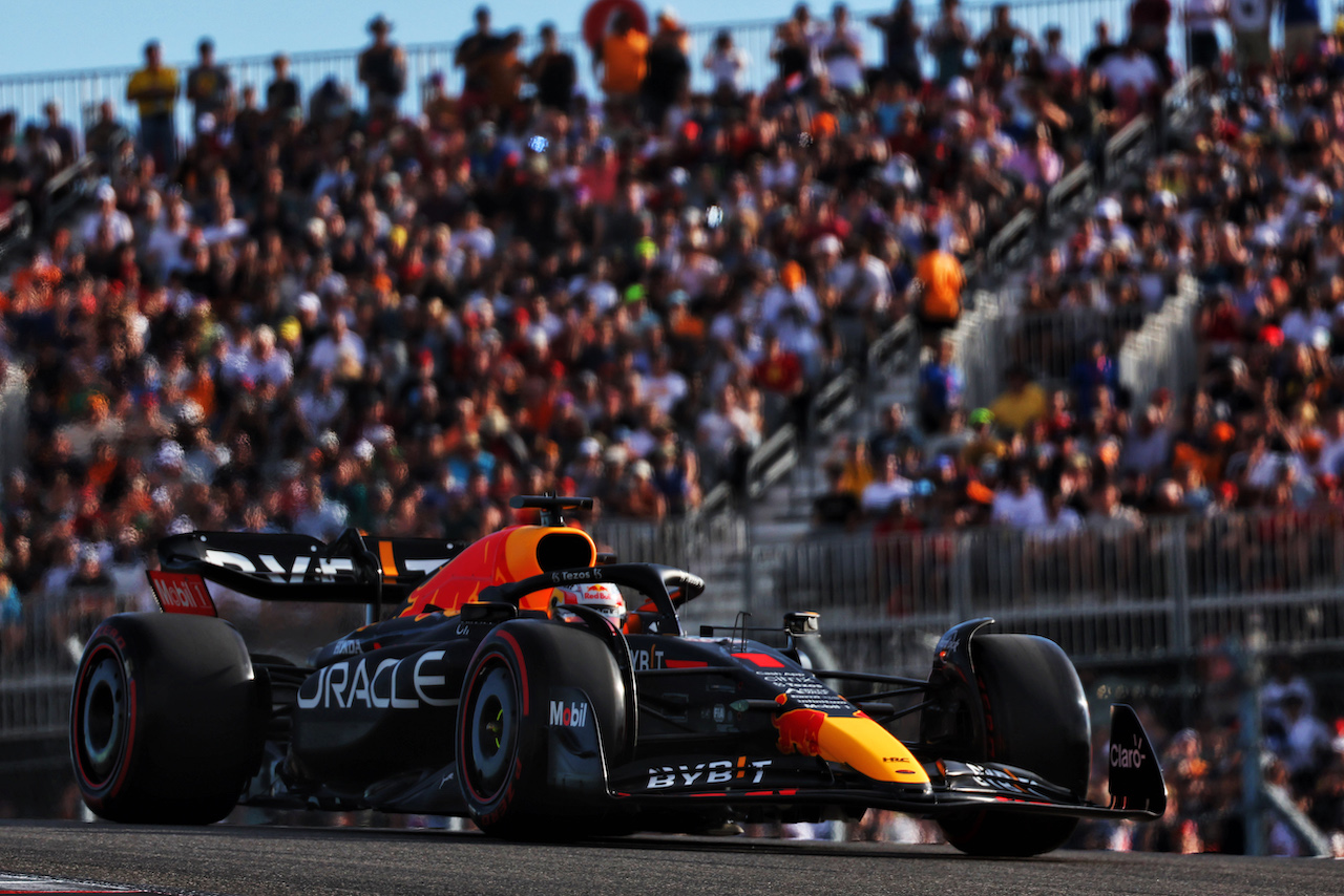 GP STATI UNITI, Max Verstappen (NLD) Red Bull Racing RB18.
22.10.2022. Formula 1 World Championship, Rd 19, United States Grand Prix, Austin, Texas, USA, Qualifiche Day.
 - www.xpbimages.com, EMail: requests@xpbimages.com © Copyright: Coates / XPB Images