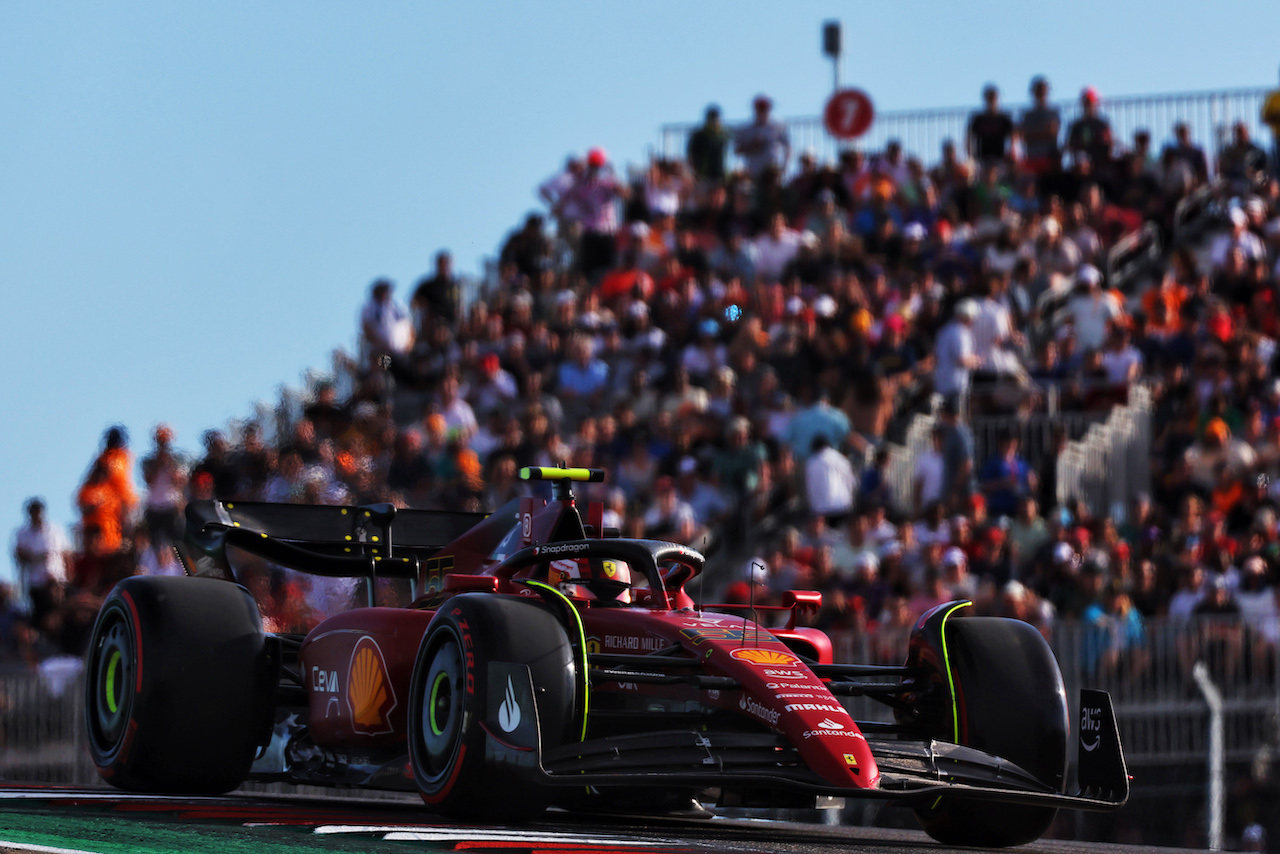 GP STATI UNITI, Carlos Sainz Jr (ESP) Ferrari F1-75.
22.10.2022. Formula 1 World Championship, Rd 19, United States Grand Prix, Austin, Texas, USA, Qualifiche Day.
 - www.xpbimages.com, EMail: requests@xpbimages.com © Copyright: Coates / XPB Images