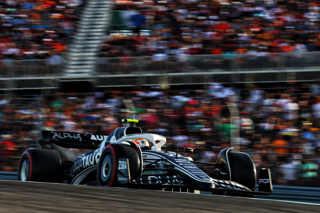GP STATI UNITI, Yuki Tsunoda (JPN) AlphaTauri AT03.
22.10.2022. Formula 1 World Championship, Rd 19, United States Grand Prix, Austin, Texas, USA, Qualifiche Day.
 - www.xpbimages.com, EMail: requests@xpbimages.com © Copyright: Coates / XPB Images
