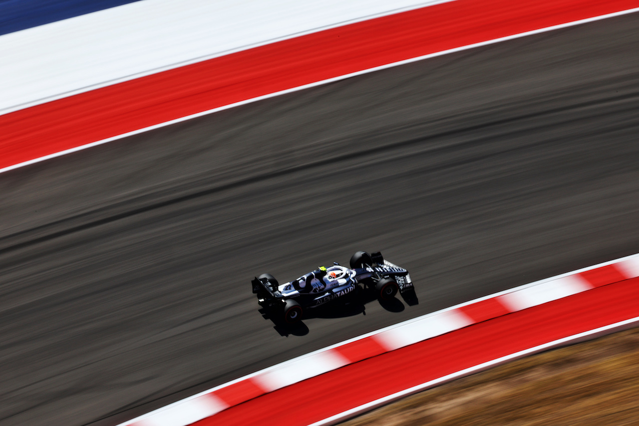GP STATI UNITI, Yuki Tsunoda (JPN) AlphaTauri AT03.
22.10.2022. Formula 1 World Championship, Rd 19, United States Grand Prix, Austin, Texas, USA, Qualifiche Day.
 - www.xpbimages.com, EMail: requests@xpbimages.com © Copyright: Coates / XPB Images