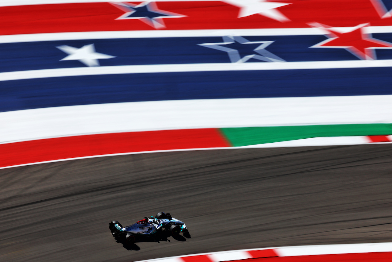 GP STATI UNITI, George Russell (GBR) Mercedes AMG F1 W13.
22.10.2022. Formula 1 World Championship, Rd 19, United States Grand Prix, Austin, Texas, USA, Qualifiche Day.
 - www.xpbimages.com, EMail: requests@xpbimages.com © Copyright: Coates / XPB Images