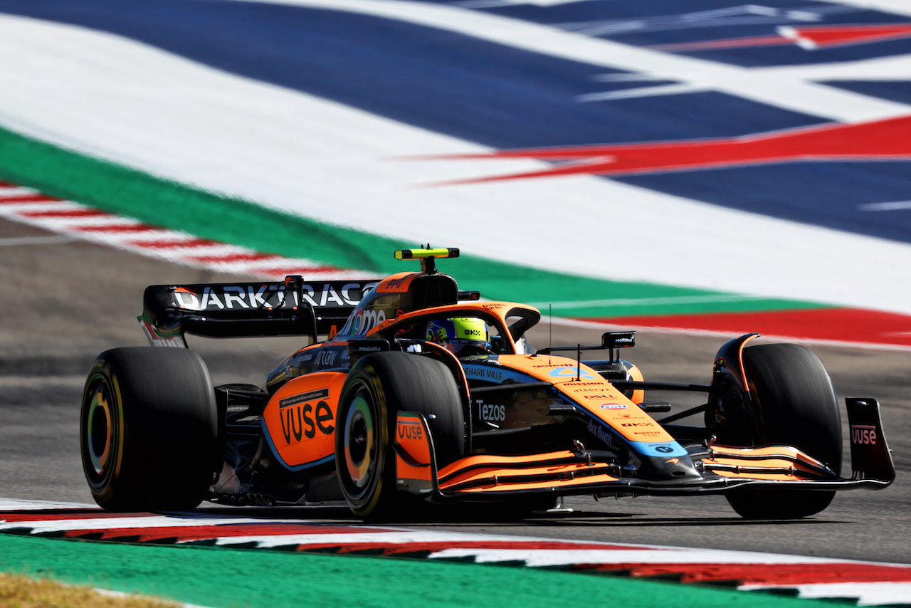 GP STATI UNITI, Lando Norris (GBR) McLaren MCL36.
21.10.2022. Formula 1 World Championship, Rd 19, United States Grand Prix, Austin, Texas, USA, Practice Day.
 - www.xpbimages.com, EMail: requests@xpbimages.com © Copyright: Coates / XPB Images