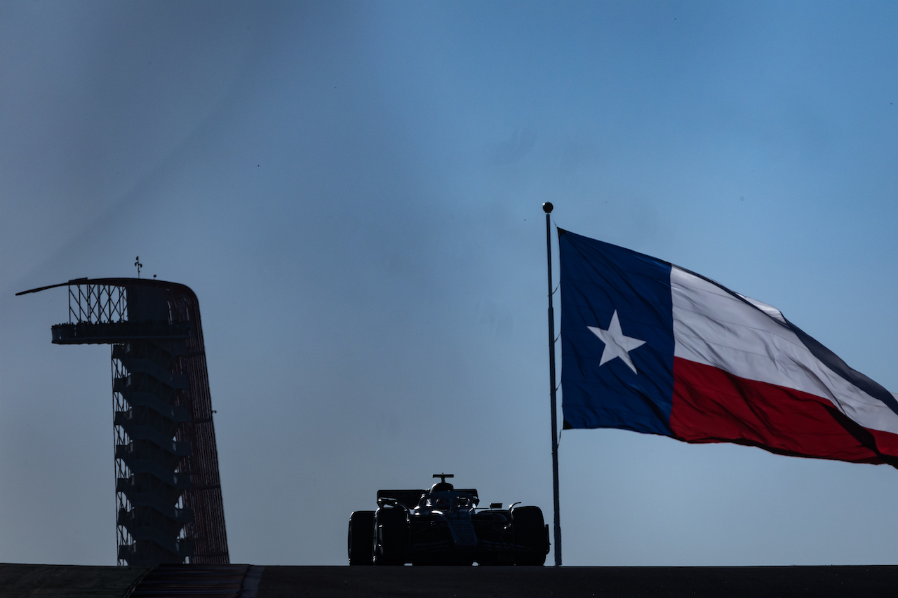 GP STATI UNITI, Yuki Tsunoda (JPN) AlphaTauri AT03.
21.10.2022. Formula 1 World Championship, Rd 19, United States Grand Prix, Austin, Texas, USA, Practice Day.
- www.xpbimages.com, EMail: requests@xpbimages.com © Copyright: Bearne / XPB Images