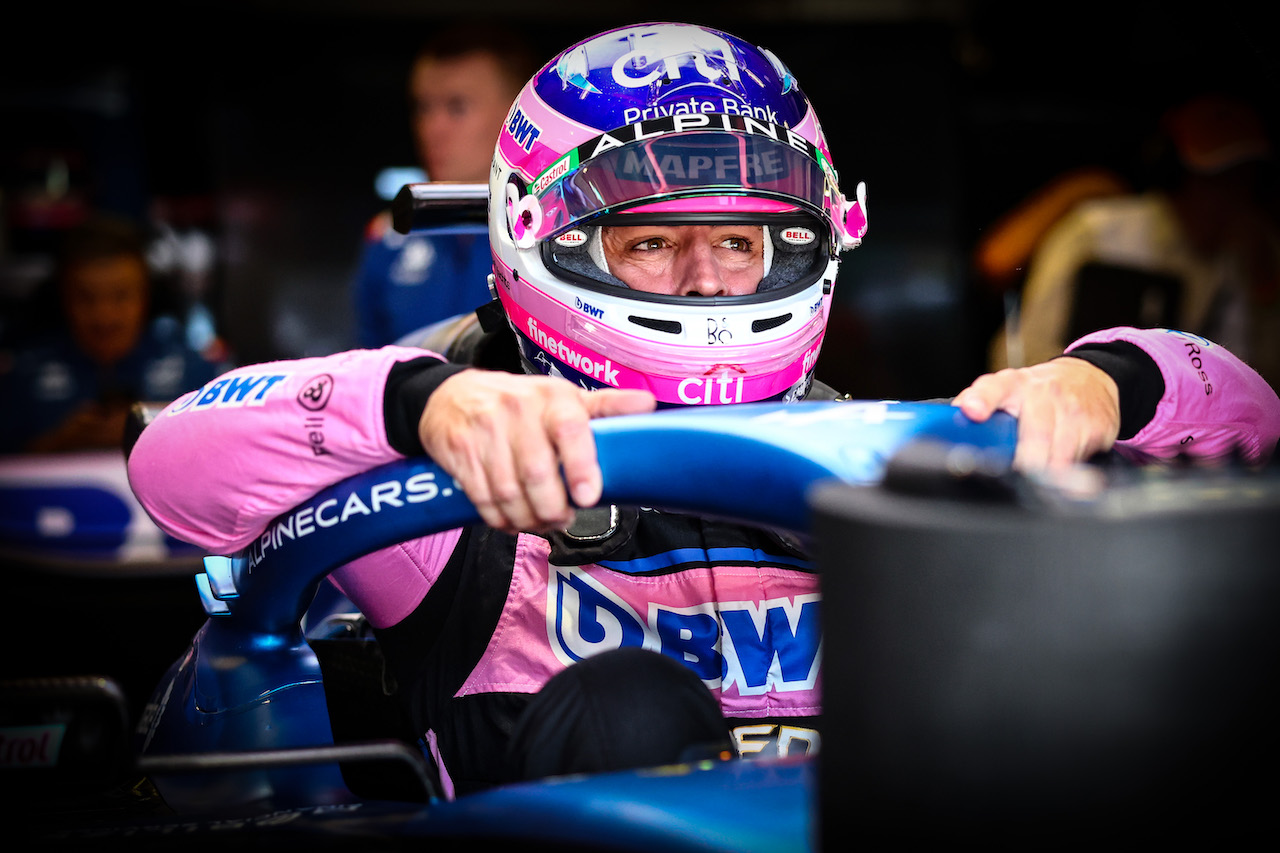 GP STATI UNITI, Fernando Alonso (ESP), Alpine F1 Team 
21.10.2022. Formula 1 World Championship, Rd 19, United States Grand Prix, Austin, Texas, USA, Practice Day.
- www.xpbimages.com, EMail: requests@xpbimages.com ¬© Copyright: Charniaux / XPB Images