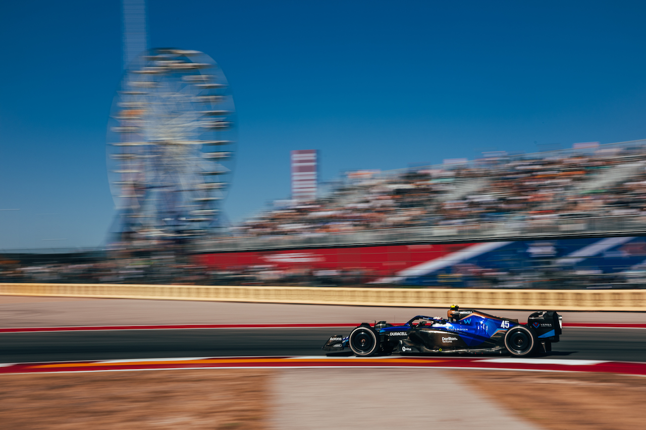 GP STATI UNITI, Logan Sargeant (USA) Williams Racing FW44 Academy Driver.
21.10.2022. Formula 1 World Championship, Rd 19, United States Grand Prix, Austin, Texas, USA, Practice Day.
- www.xpbimages.com, EMail: requests@xpbimages.com © Copyright: Bearne / XPB Images