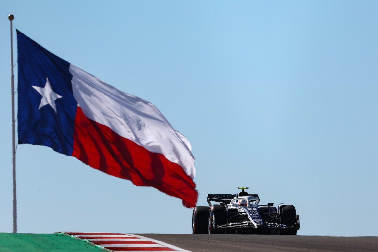 GP STATI UNITI, Yuki Tsunoda (JPN), Alpha Tauri 
21.10.2022. Formula 1 World Championship, Rd 19, United States Grand Prix, Austin, Texas, USA, Practice Day.
- www.xpbimages.com, EMail: requests@xpbimages.com ¬© Copyright: Charniaux / XPB Images