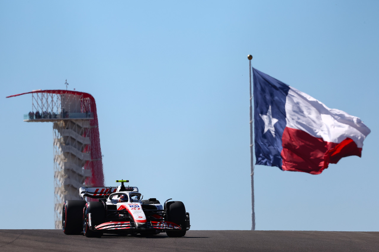 GP STATI UNITI, Mick Schumacher (GER), Haas F1 Team 
21.10.2022. Formula 1 World Championship, Rd 19, United States Grand Prix, Austin, Texas, USA, Practice Day.
- www.xpbimages.com, EMail: requests@xpbimages.com ¬© Copyright: Charniaux / XPB Images