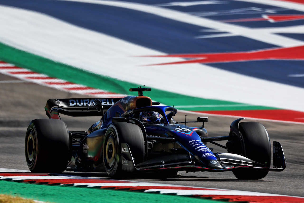 GP STATI UNITI, Alexander Albon (THA) Williams Racing FW44.
21.10.2022. Formula 1 World Championship, Rd 19, United States Grand Prix, Austin, Texas, USA, Practice Day.
 - www.xpbimages.com, EMail: requests@xpbimages.com © Copyright: Coates / XPB Images