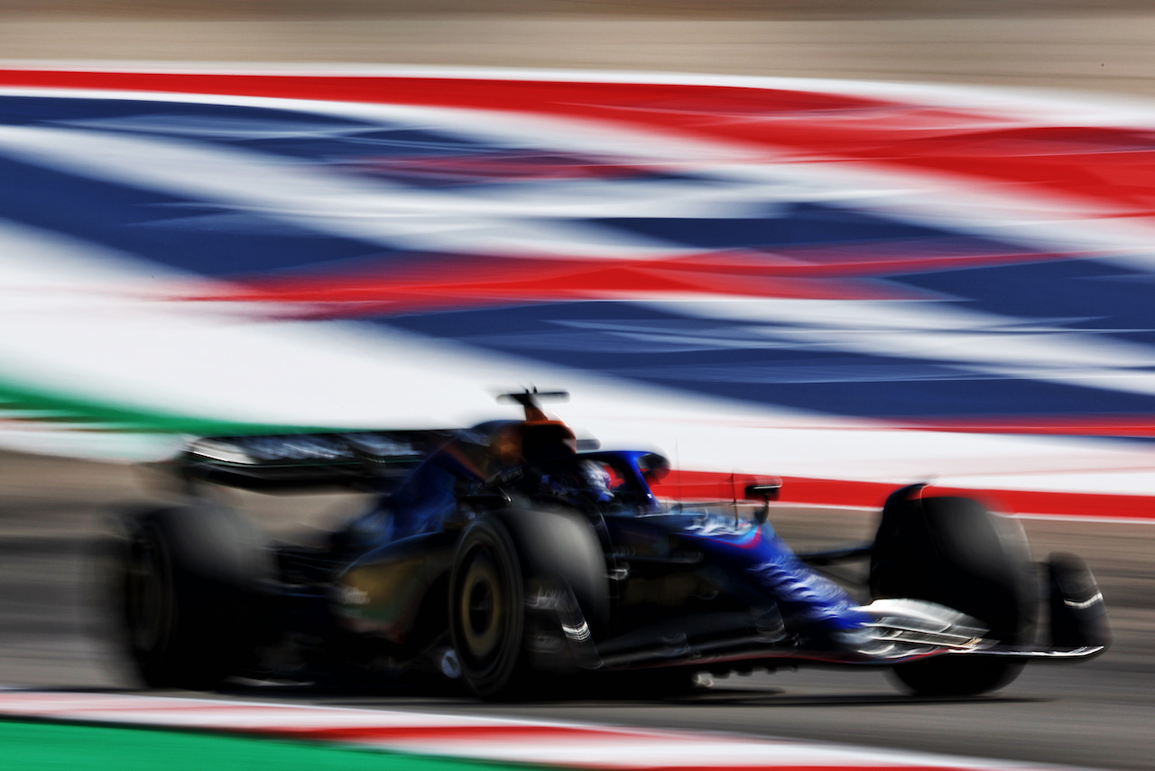 GP STATI UNITI, Alexander Albon (THA) Williams Racing FW44.
21.10.2022. Formula 1 World Championship, Rd 19, United States Grand Prix, Austin, Texas, USA, Practice Day.
 - www.xpbimages.com, EMail: requests@xpbimages.com © Copyright: Coates / XPB Images