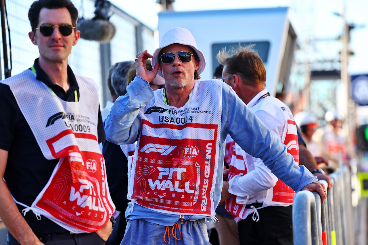 GP STATI UNITI, Brad Pitt (USA) Actor.
21.10.2022. Formula 1 World Championship, Rd 19, United States Grand Prix, Austin, Texas, USA, Practice Day.
- www.xpbimages.com, EMail: requests@xpbimages.com © Copyright: Batchelor / XPB Images