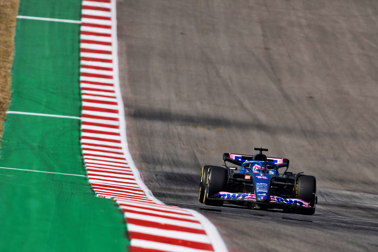 GP STATI UNITI, Fernando Alonso (ESP) Alpine F1 Team A522.
21.10.2022. Formula 1 World Championship, Rd 19, United States Grand Prix, Austin, Texas, USA, Practice Day.
- www.xpbimages.com, EMail: requests@xpbimages.com © Copyright: Price / XPB Images