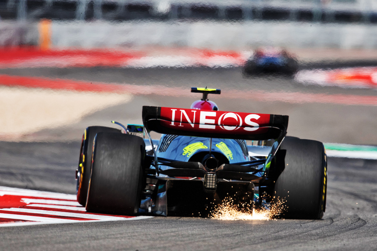 GP STATI UNITI, Lewis Hamilton (GBR) Mercedes AMG F1 W13.
21.10.2022. Formula 1 World Championship, Rd 19, United States Grand Prix, Austin, Texas, USA, Practice Day.
- www.xpbimages.com, EMail: requests@xpbimages.com © Copyright: Price / XPB Images