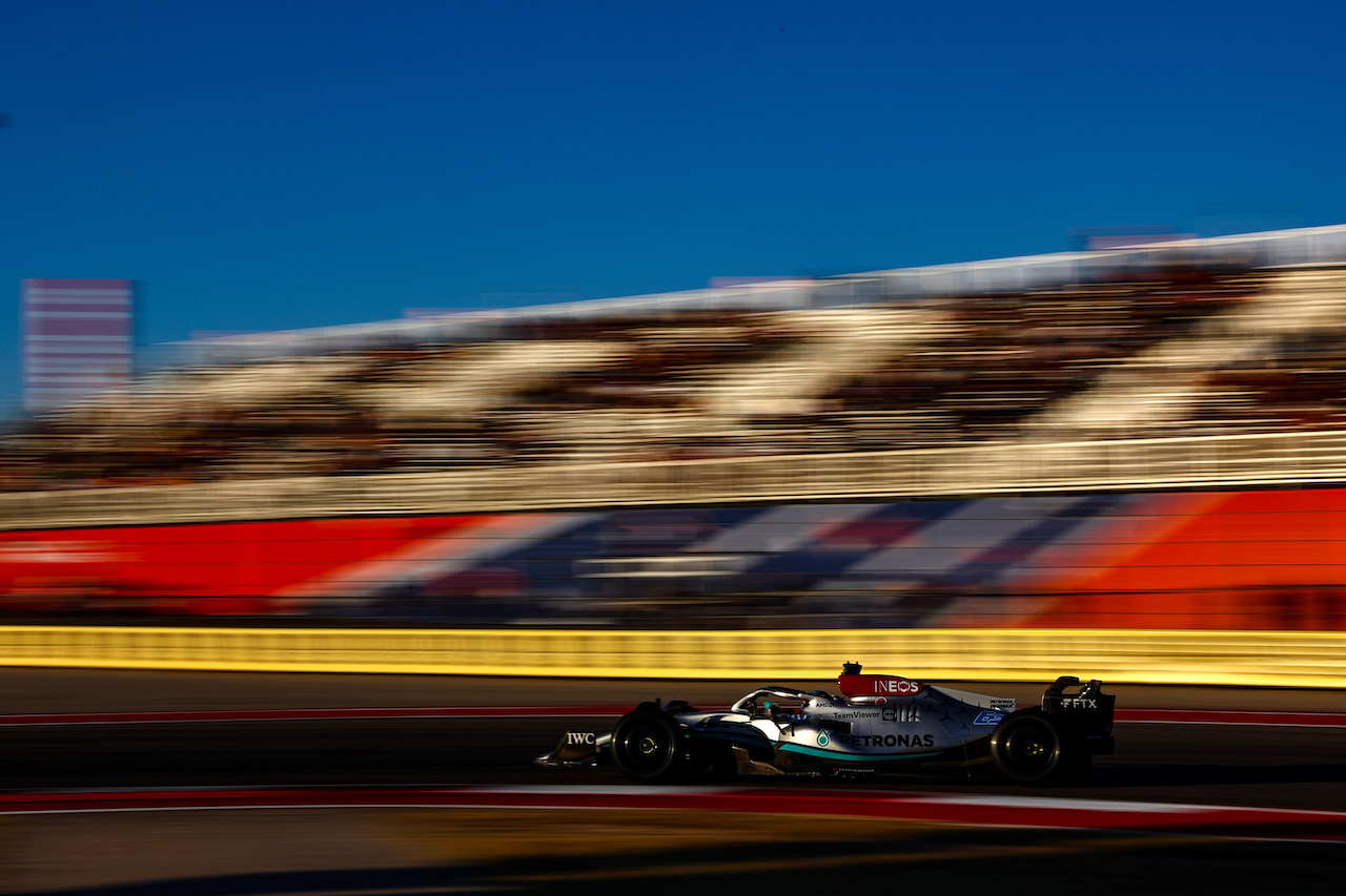 GP STATI UNITI, George Russell (GBR), Mercedes AMG F1 
21.10.2022. Formula 1 World Championship, Rd 19, United States Grand Prix, Austin, Texas, USA, Practice Day.
- www.xpbimages.com, EMail: requests@xpbimages.com ¬© Copyright: Charniaux / XPB Images