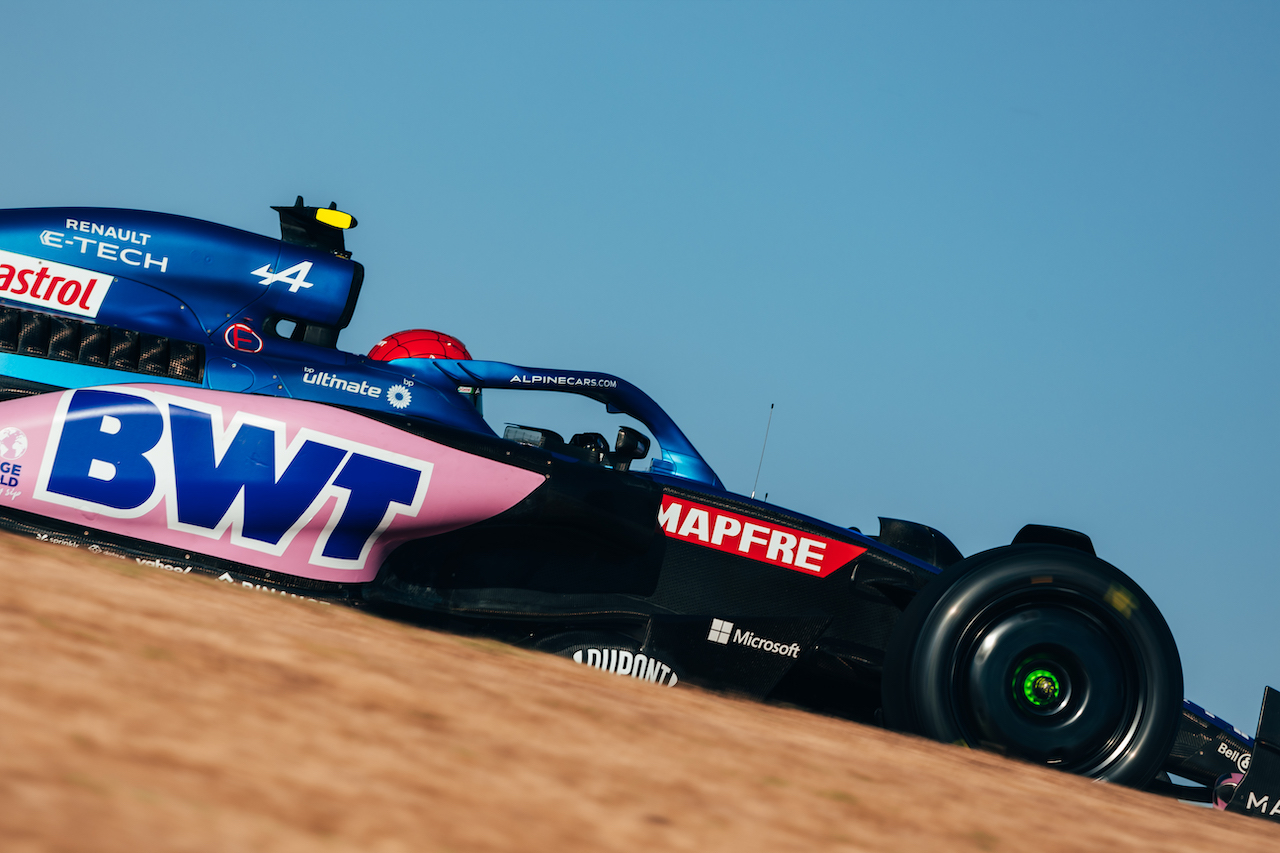 GP STATI UNITI, Esteban Ocon (FRA) Alpine F1 Team A522.
21.10.2022. Formula 1 World Championship, Rd 19, United States Grand Prix, Austin, Texas, USA, Practice Day.
- www.xpbimages.com, EMail: requests@xpbimages.com © Copyright: Bearne / XPB Images
