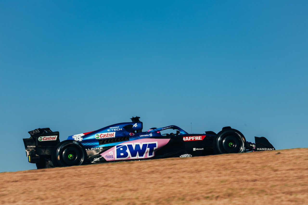 GP STATI UNITI, Fernando Alonso (ESP) Alpine F1 Team A522.
21.10.2022. Formula 1 World Championship, Rd 19, United States Grand Prix, Austin, Texas, USA, Practice Day.
- www.xpbimages.com, EMail: requests@xpbimages.com © Copyright: Bearne / XPB Images