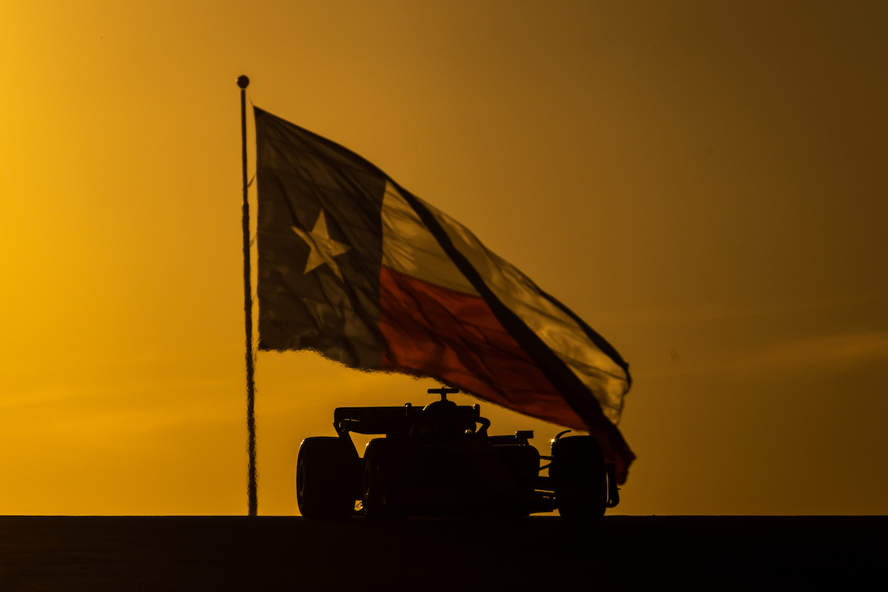 GP STATI UNITI, Low light action.
21.10.2022. Formula 1 World Championship, Rd 19, United States Grand Prix, Austin, Texas, USA, Practice Day.
- www.xpbimages.com, EMail: requests@xpbimages.com © Copyright: Bearne / XPB Images