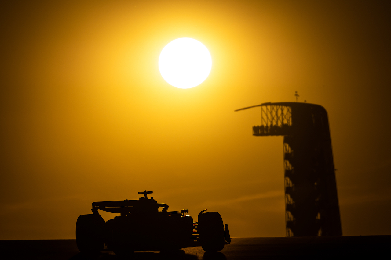 GP STATI UNITI, Low light action.
21.10.2022. Formula 1 World Championship, Rd 19, United States Grand Prix, Austin, Texas, USA, Practice Day.
- www.xpbimages.com, EMail: requests@xpbimages.com © Copyright: Bearne / XPB Images