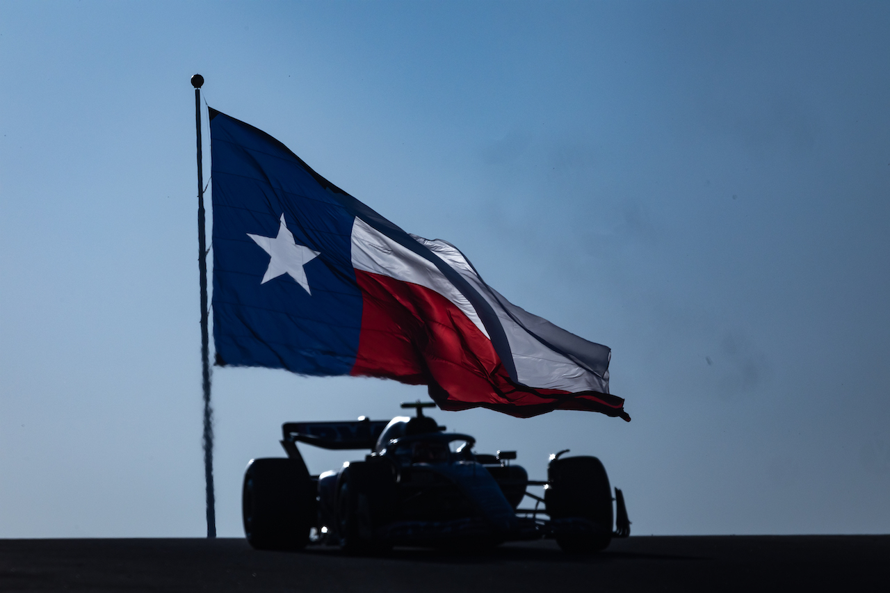 GP STATI UNITI, Scenic action - the Lone Star flag of Texas.
21.10.2022. Formula 1 World Championship, Rd 19, United States Grand Prix, Austin, Texas, USA, Practice Day.
- www.xpbimages.com, EMail: requests@xpbimages.com © Copyright: Bearne / XPB Images