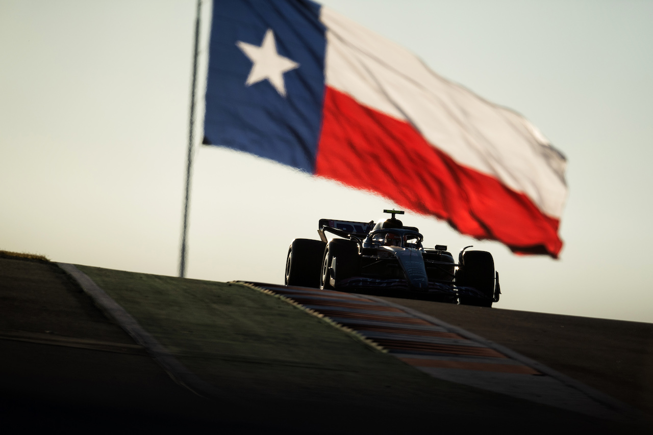 GP STATI UNITI, Esteban Ocon (FRA) Alpine F1 Team A522.
21.10.2022. Formula 1 World Championship, Rd 19, United States Grand Prix, Austin, Texas, USA, Practice Day.
- www.xpbimages.com, EMail: requests@xpbimages.com © Copyright: Price / XPB Images