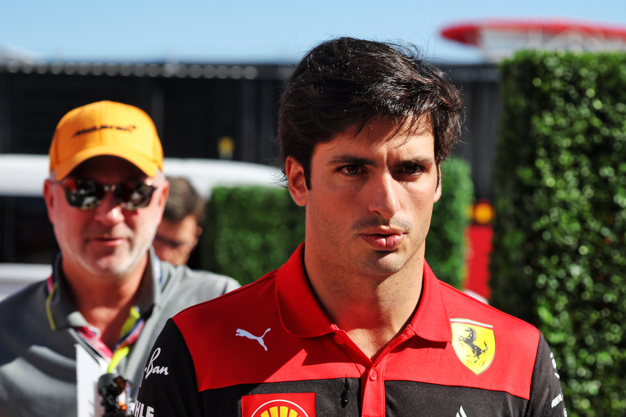 GP STATI UNITI, Carlos Sainz Jr (ESP) Ferrari.
21.10.2022. Formula 1 World Championship, Rd 19, United States Grand Prix, Austin, Texas, USA, Practice Day.
- www.xpbimages.com, EMail: requests@xpbimages.com © Copyright: Batchelor / XPB Images