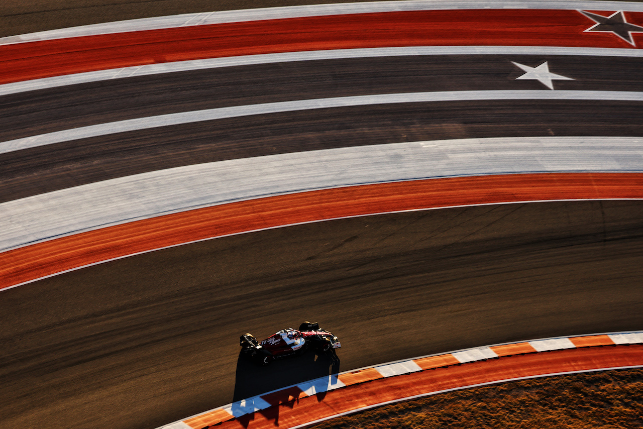 GP STATI UNITI, Valtteri Bottas (FIN) Alfa Romeo F1 Team C42.
21.10.2022. Formula 1 World Championship, Rd 19, United States Grand Prix, Austin, Texas, USA, Practice Day.
 - www.xpbimages.com, EMail: requests@xpbimages.com © Copyright: Coates / XPB Images