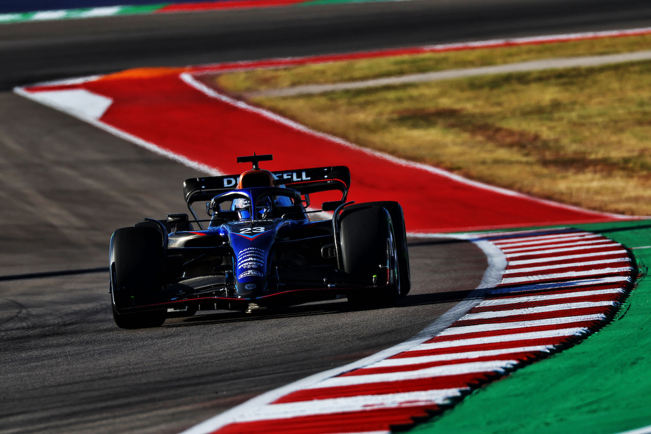 GP STATI UNITI, Alexander Albon (THA) Williams Racing FW44.
21.10.2022. Formula 1 World Championship, Rd 19, United States Grand Prix, Austin, Texas, USA, Practice Day.
 - www.xpbimages.com, EMail: requests@xpbimages.com © Copyright: Coates / XPB Images