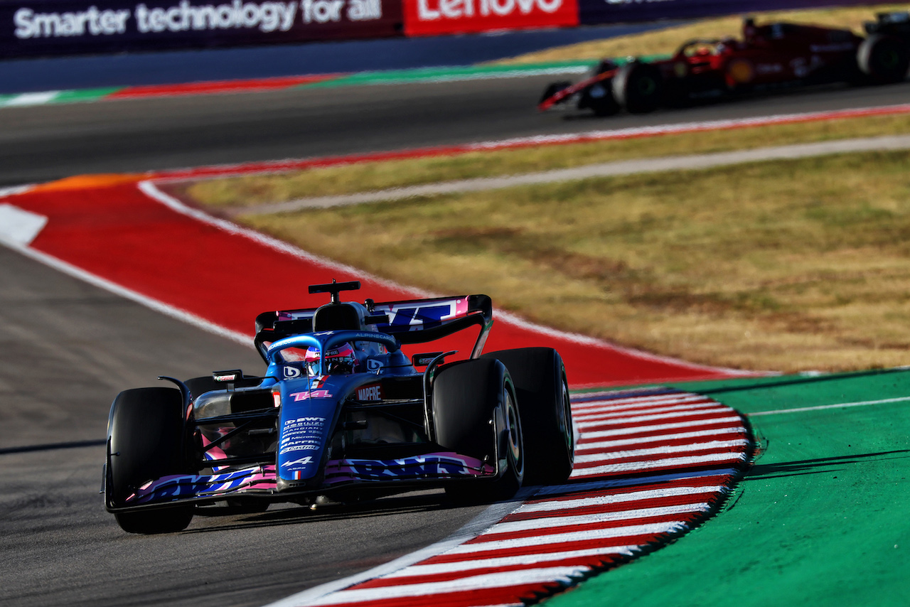 GP STATI UNITI, Fernando Alonso (ESP) Alpine F1 Team A522.
21.10.2022. Formula 1 World Championship, Rd 19, United States Grand Prix, Austin, Texas, USA, Practice Day.
 - www.xpbimages.com, EMail: requests@xpbimages.com © Copyright: Coates / XPB Images