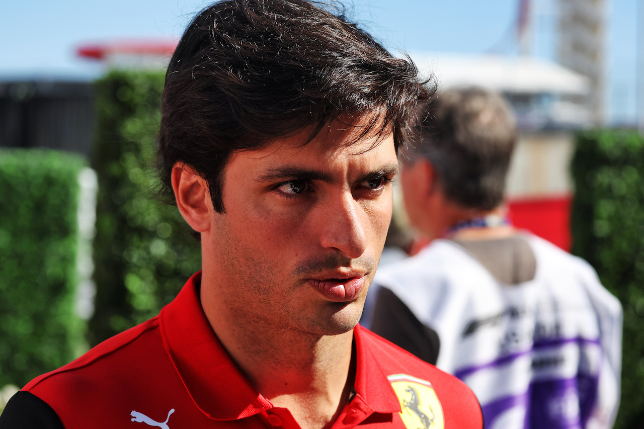 GP STATI UNITI, Carlos Sainz Jr (ESP) Ferrari.
21.10.2022. Formula 1 World Championship, Rd 19, United States Grand Prix, Austin, Texas, USA, Practice Day.
- www.xpbimages.com, EMail: requests@xpbimages.com © Copyright: Batchelor / XPB Images