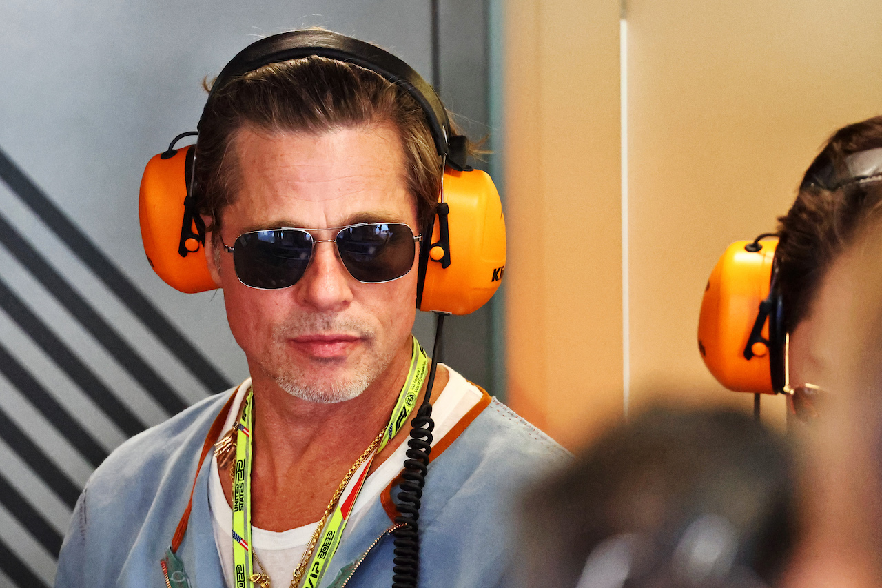 GP STATI UNITI, Brad Pitt (USA) Actor.
21.10.2022. Formula 1 World Championship, Rd 19, United States Grand Prix, Austin, Texas, USA, Practice Day.
- www.xpbimages.com, EMail: requests@xpbimages.com © Copyright: Batchelor / XPB Images