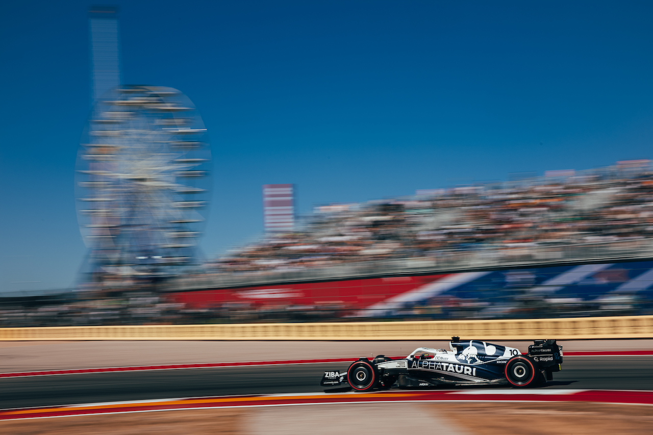 GP STATI UNITI, Pierre Gasly (FRA) AlphaTauri AT03.
21.10.2022. Formula 1 World Championship, Rd 19, United States Grand Prix, Austin, Texas, USA, Practice Day.
- www.xpbimages.com, EMail: requests@xpbimages.com © Copyright: Bearne / XPB Images